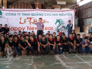 Tất Niên 2015